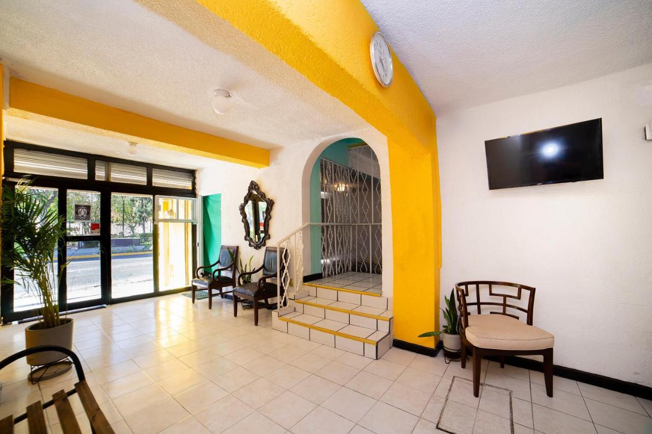 Oyo Hotel Jardin Carpio Aguascalientes Exterior foto